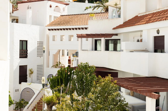 Image No.7-4 Bed Property for sale