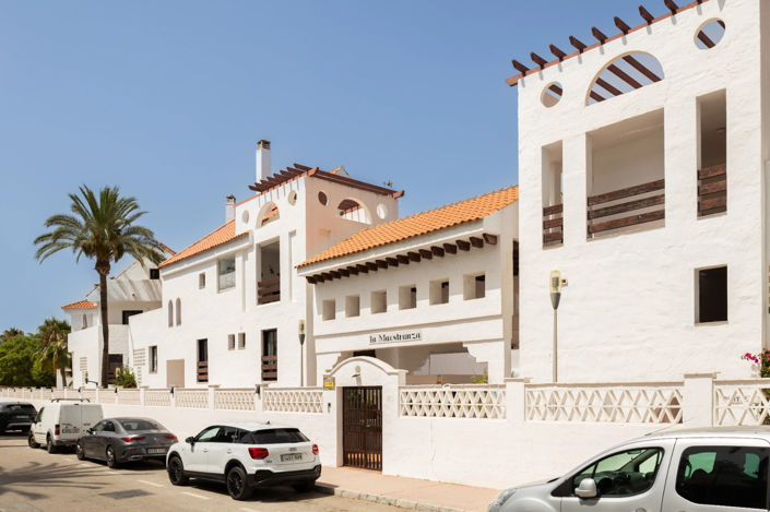 Image No.20-3 Bed Apartment for sale