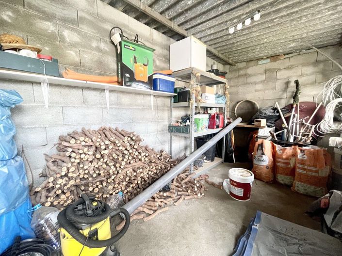 Image No.33-2 Bed Property for sale