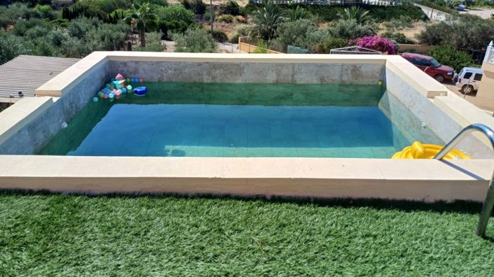 Image No.38-2 Bed Property for sale