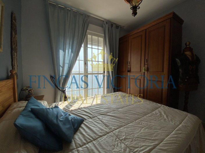 Image No.26-7 Bed Property for sale