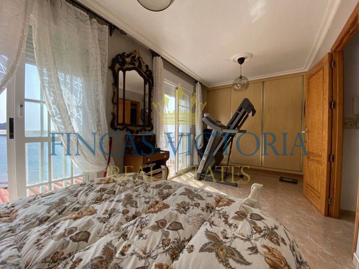 Image No.33-7 Bed Property for sale