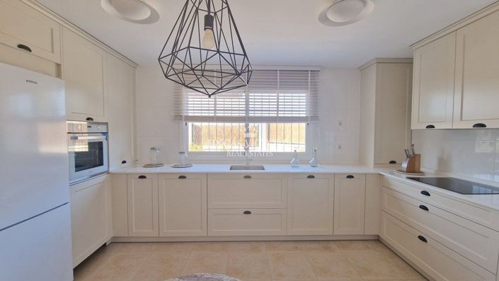 Image No.11-3 Bed Villa for sale