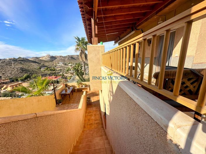 Image No.33-4 Bed Property for sale