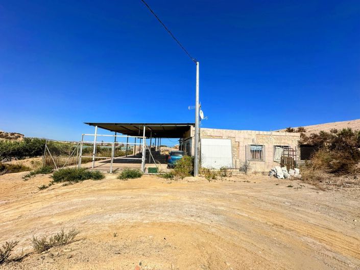 Image No.18-3 Bed Property for sale