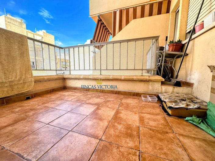 Image No.1-3 Bed Flat for sale