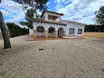 9796418032