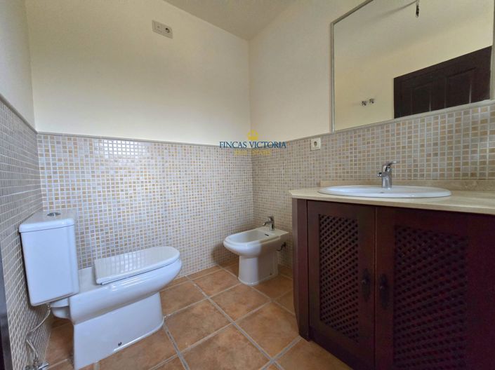 Image No.22-3 Bed Villa for sale