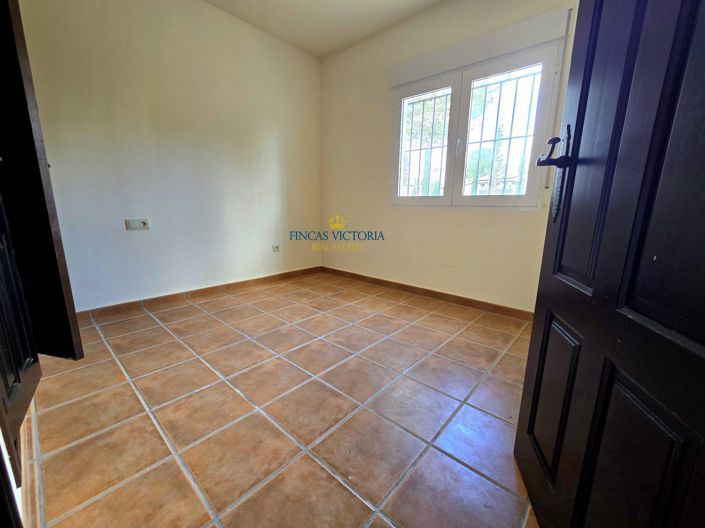 Image No.24-3 Bed Villa for sale