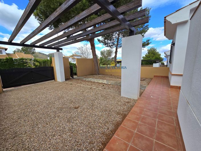 Image No.5-2 Bed Semi-Detached for sale