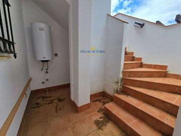 9796418087