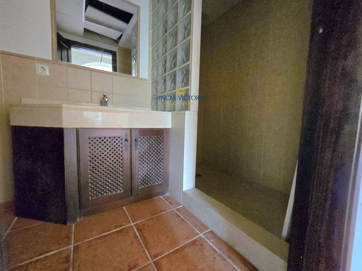 Image No.30-2 Bed Semi-Detached for sale