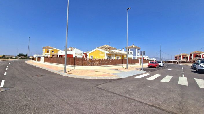 Image No.23-3 Bed Villa for sale