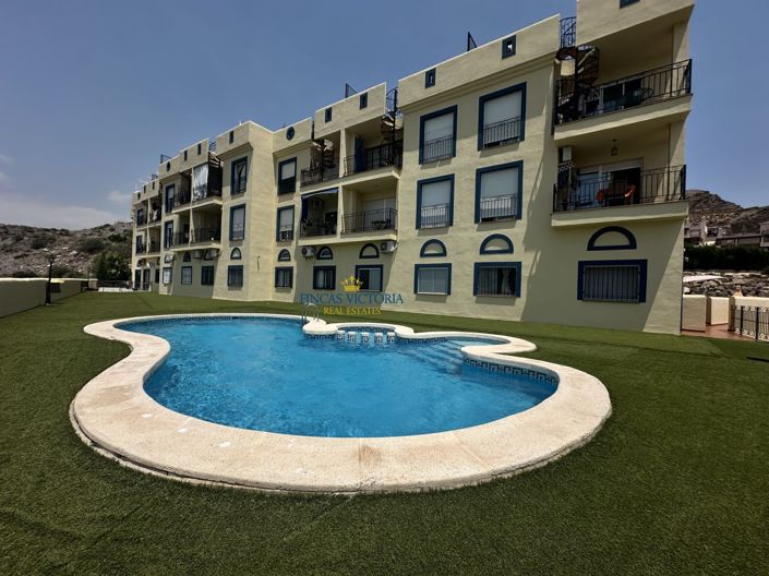 Image No.3-2 Bed Flat for sale