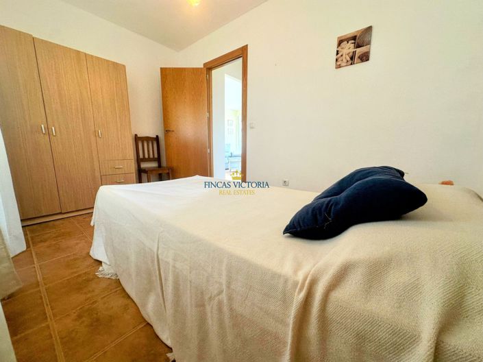 Image No.23-2 Bed Flat for sale