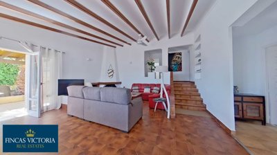 9796418836