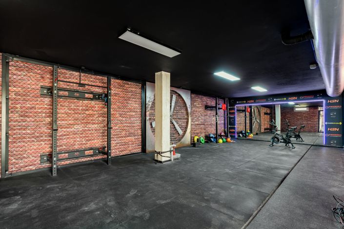 Image No.50-4 Bed Property for sale