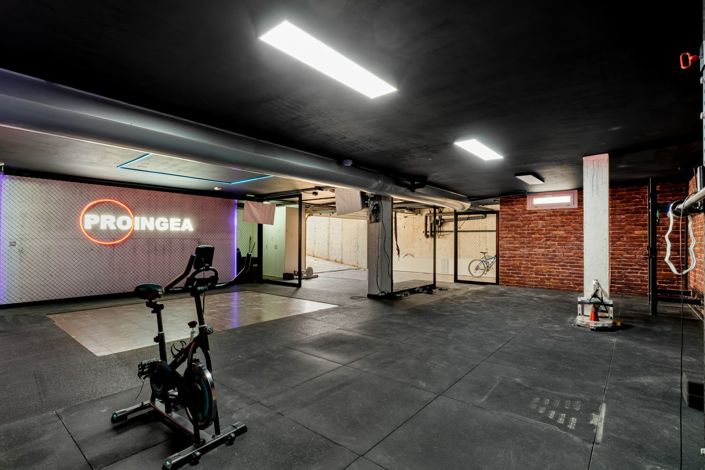 Image No.51-4 Bed Property for sale