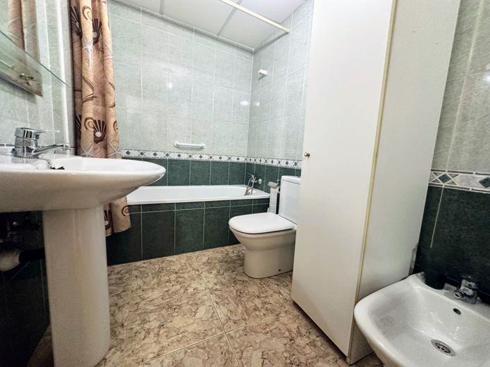 Image No.10-2 Bed Apartment for sale