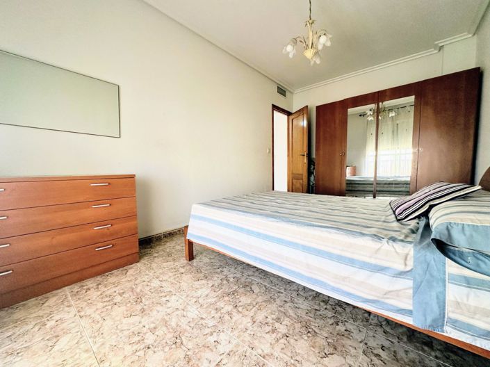 Image No.15-2 Bed Apartment for sale