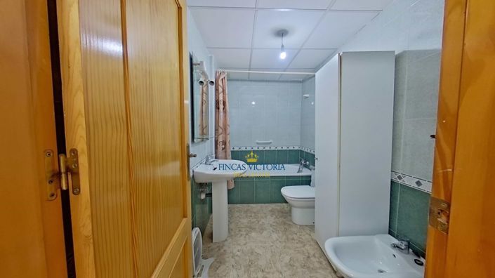 Image No.26-2 Bed Apartment for sale