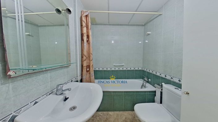 Image No.28-2 Bed Apartment for sale