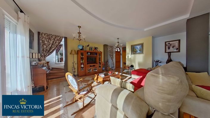 Image No.13-4 Bed Villa for sale