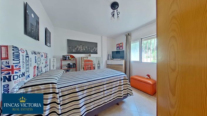 Image No.25-4 Bed Villa for sale