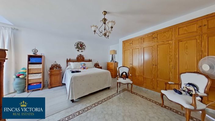 Image No.39-4 Bed Villa for sale