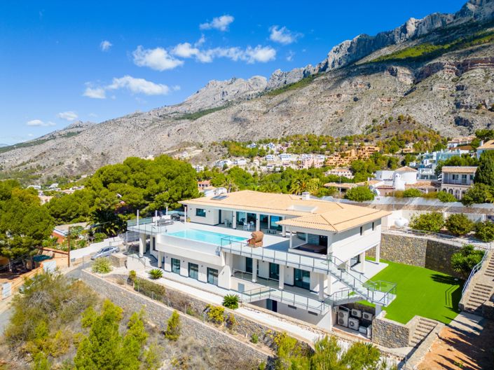Image No.1-Villa de 5 chambres à vendre à Altea