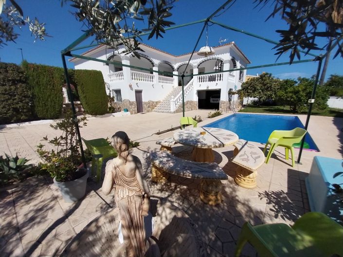 Image No.1-Villa de 3 chambres à vendre à L`Alfàs del Pi
