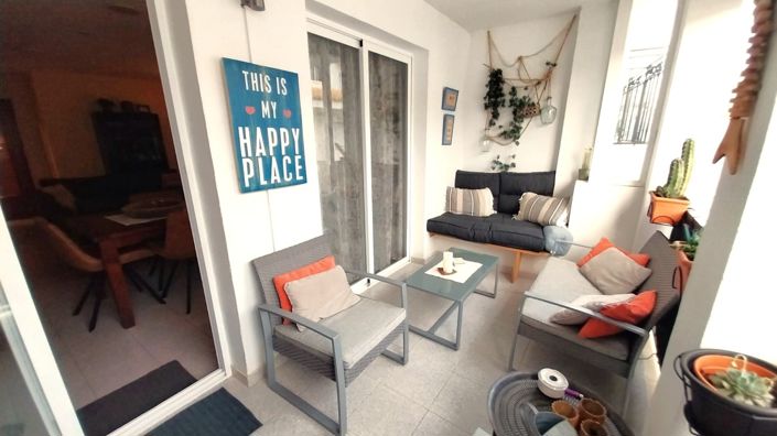 Image No.1-4 Bed Property for sale