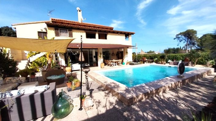 Image No.1-Villa de 7 chambres à vendre à Altea
