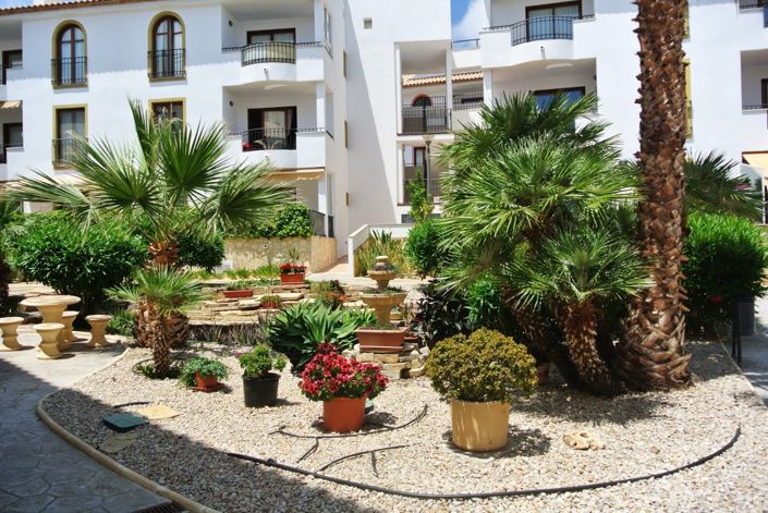 Image No.1-2 Bed Property for sale