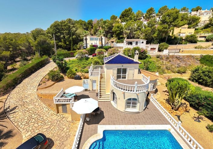 Image No.1-3 Bed Villa for sale