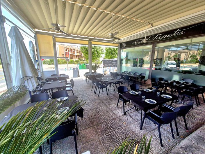 Image No.1-1 Bed Commercial for sale