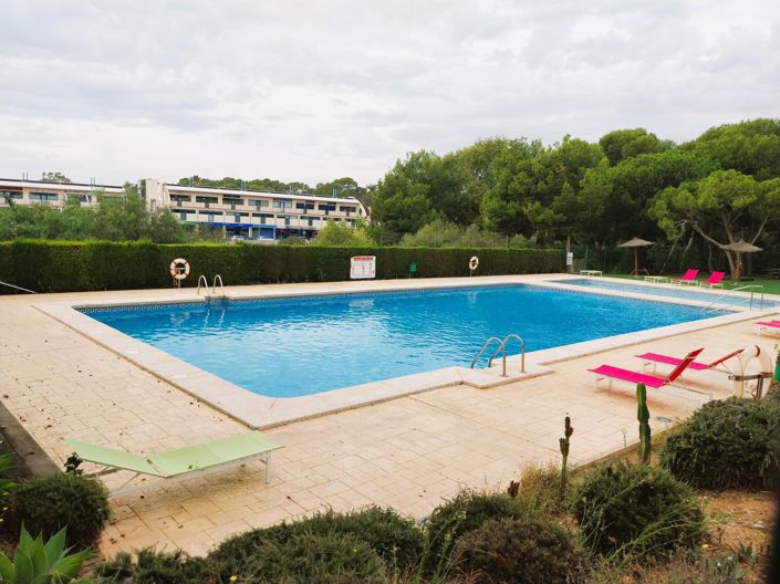 Image No.1-2 Bed Property for sale