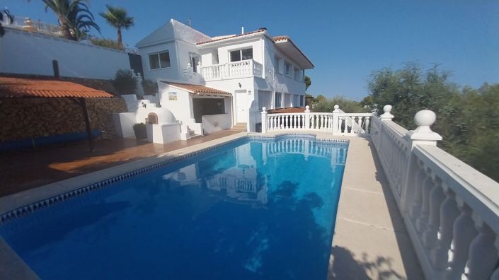 Image No.1-Villa de 5 chambres à vendre à La Nucía