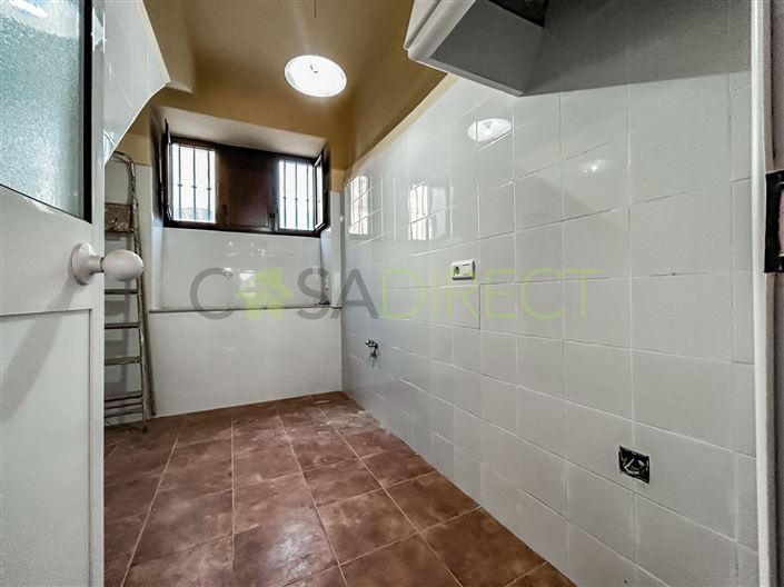 Image No.11-4 Bed Country House for sale