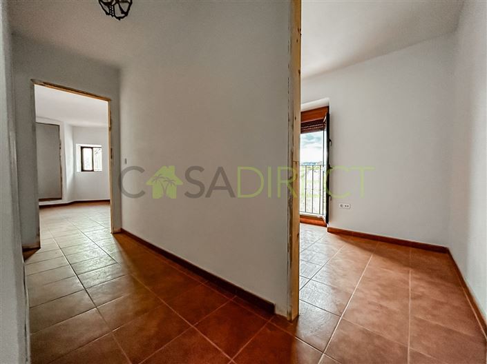 Image No.22-4 Bed Country House for sale