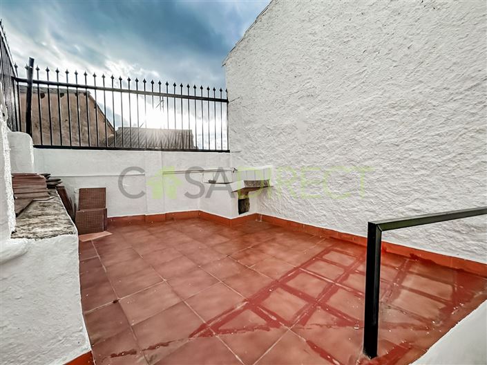 Image No.9-4 Bed Country House for sale