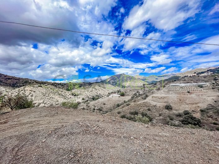 Image No.12-1 Bed Country House for sale