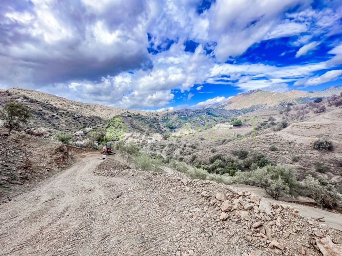 Image No.14-1 Bed Country House for sale