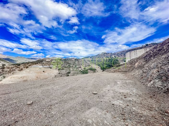 Image No.9-1 Bed Country House for sale