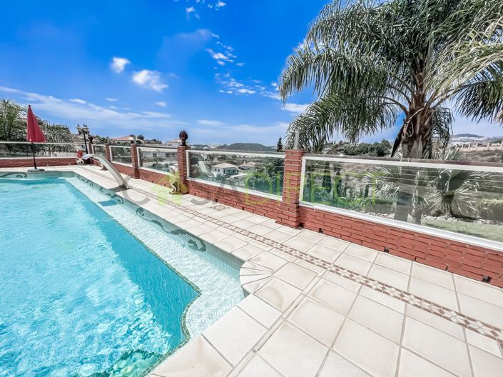 Image No.4-Villa de 6 chambres à vendre à La Cala De Mijas