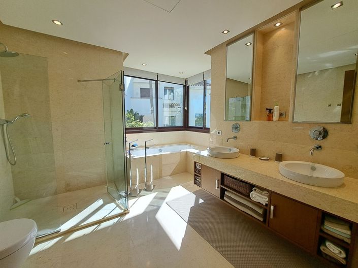 Image No.38-Appartement de 2 chambres à vendre à Benahavis