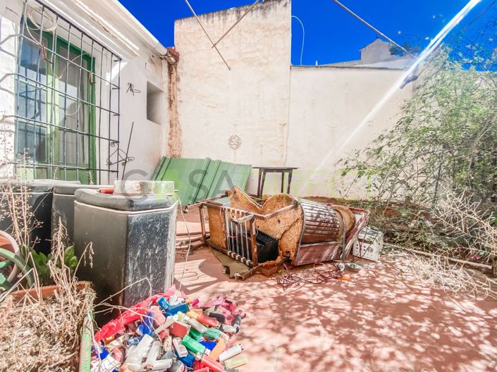 Image No.3-6 Bed Villa for sale