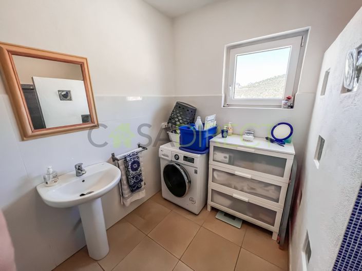 Image No.42-4 Bed Villa for sale