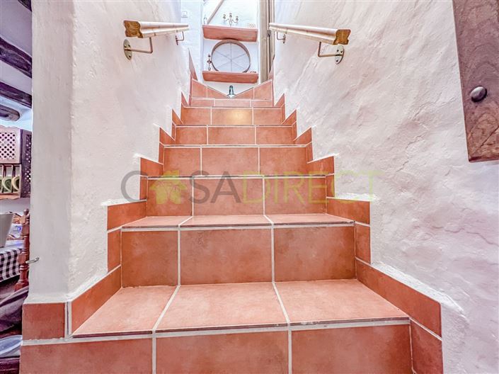 Image No.20-2 Bed Country House for sale