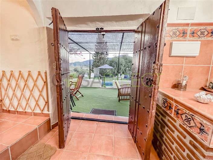 Image No.23-2 Bed Country House for sale